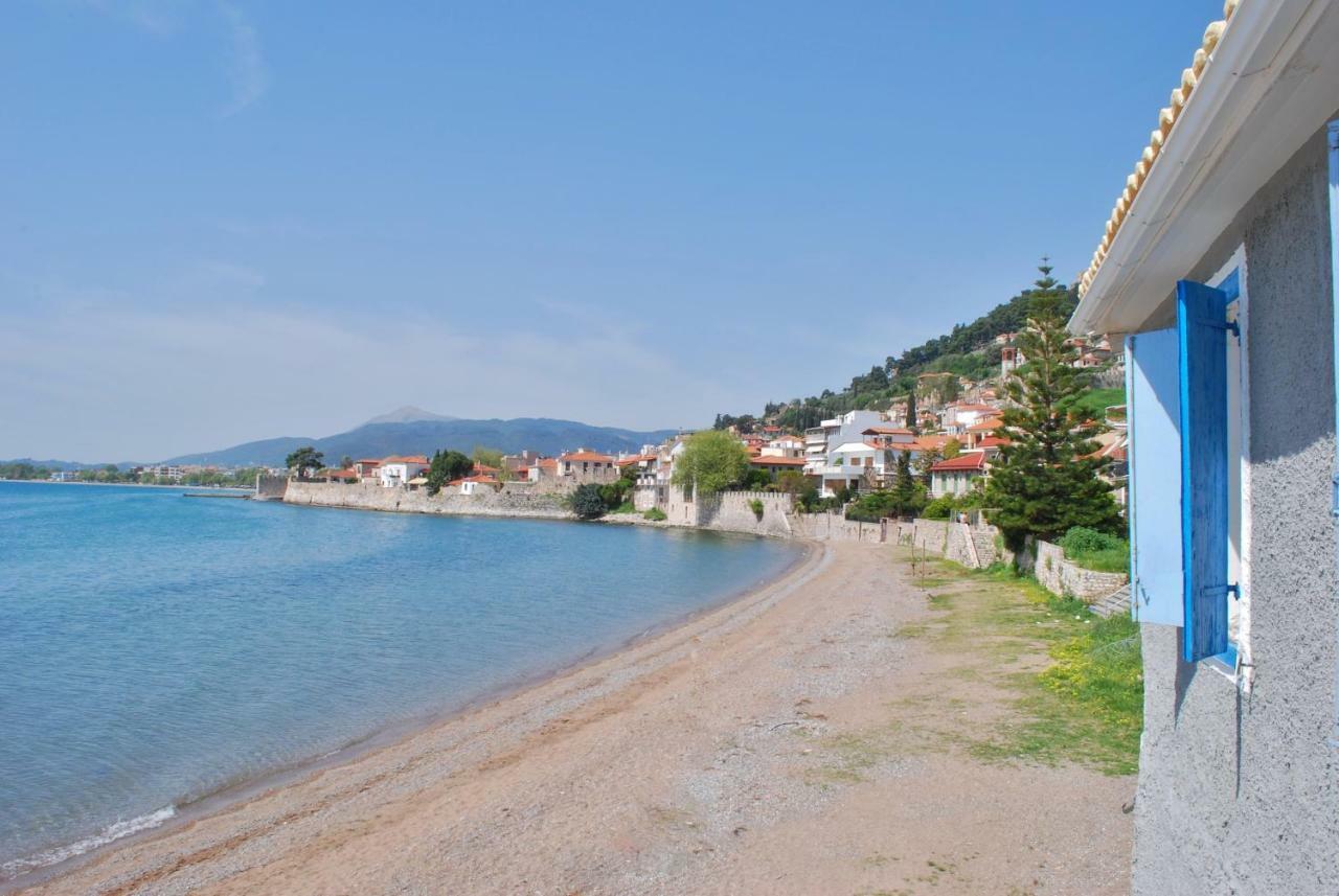 Villa "Pietra E Mare" Nafpaktos Exteriör bild